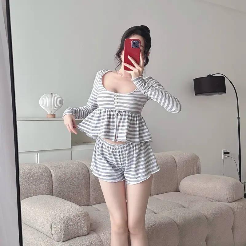 Xoè Set - Bộ đồ ngủ thun tay dài cổ vuông dễ thương baby doll Nữ 0