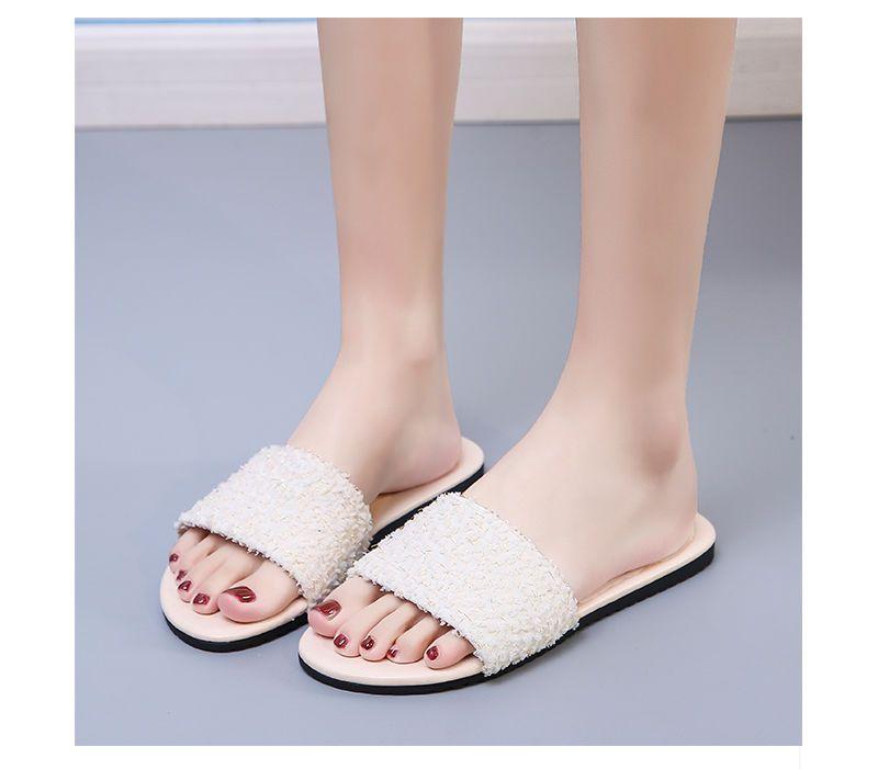 Product Introduction of Selipar Saiz Besar, Untuk Wanita, 41-43 Kaki Lebar Ditambahi, Sesuai untuk Kaki Gemuk, Pakaian Musim Panas, Luaran, Tapak Lembut, Sandal Tidak Licin, 42 12