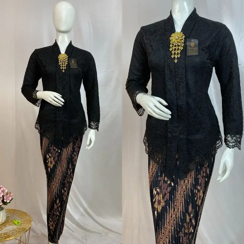 Set Kebaya Jumbo XXXL Ld 120cm Atasan Kebaya Brokat Floy Kartini Lengan Panjang Mix Rok Batik 3