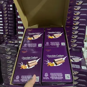 1 karton coklat isi 80 batang coklat CASHEW ( COD ) Camilan Chocolate