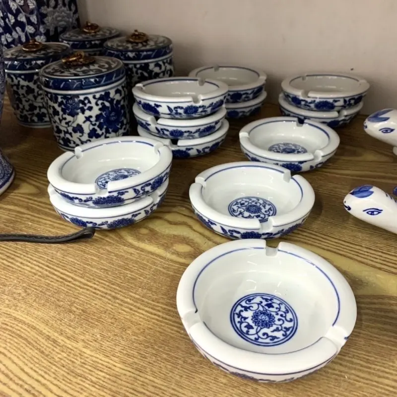 Asbak Keramik Biru Putih/ Asbak Pajangan Blue White Ceramic/ Asbak Import
