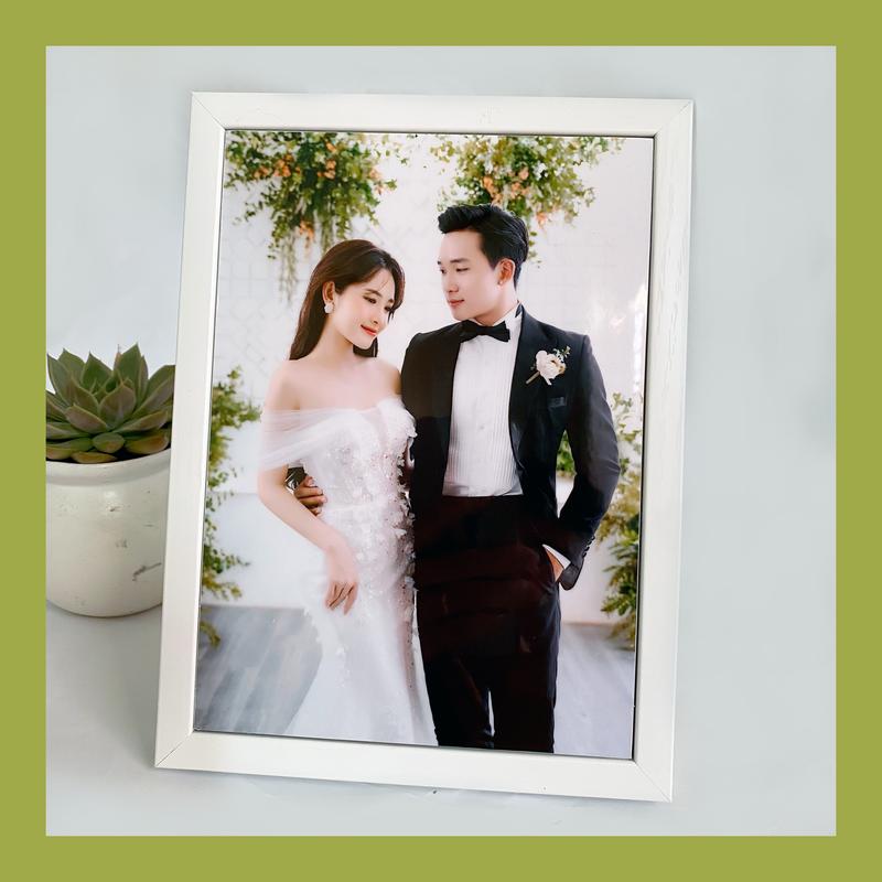 Ảnh tráng gương HD 4K Khung viền vân gỗ , Để bàn , Treo tường 13x18,15x21,18x24,20x30 - Khung viền mỏng Hiện Đại, phù hợp mọi không gian Decor tranh den anh Decor Phòng Khung Tranh Trang Trí Trang Trí Nhà ảnh  cổng