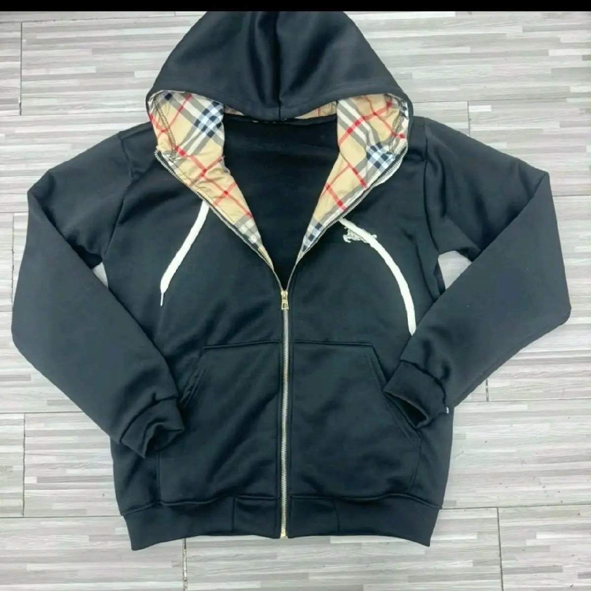 Áo Khoác Nỉ cotton nam nữ,sọc kẻ hoạ tiết thêu,full tag new 2025  Menswear Jacket