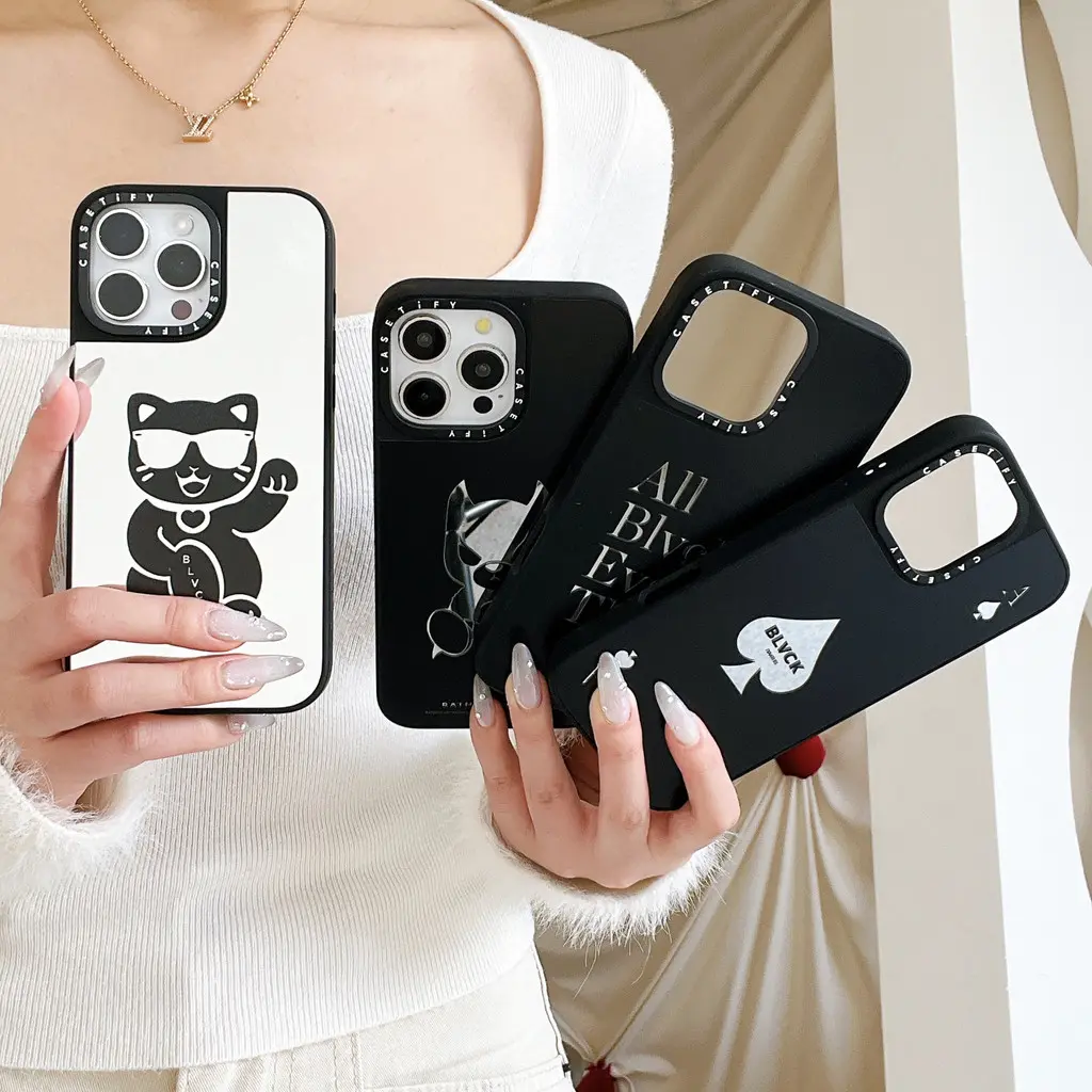 CASETIFY iPhone 17 ケース JOKER & BEAR BLVCK Ace Spades Joker Bear Casetify Mirror Phone Case Suitable