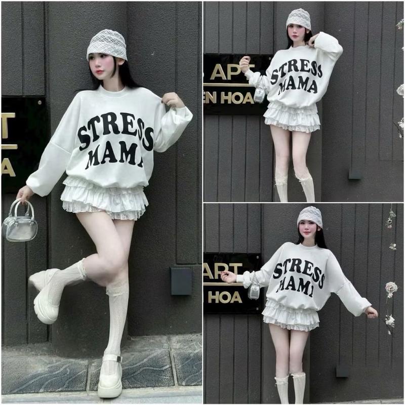 Sét váy nữ gồm áo nỉ tay dài formm rộng in chữ phối chân váy xòe ngắn xinh xắn dành diện đi chơi siêu yêu.