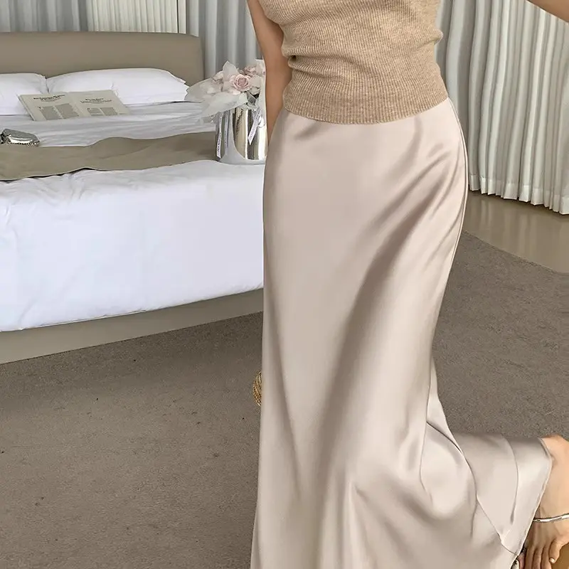 Acetate satin midi skirt for women, European and American style, summer solid color, niche, high waist, hanging feeling, A-line hip wrapped fish tail long skirt
