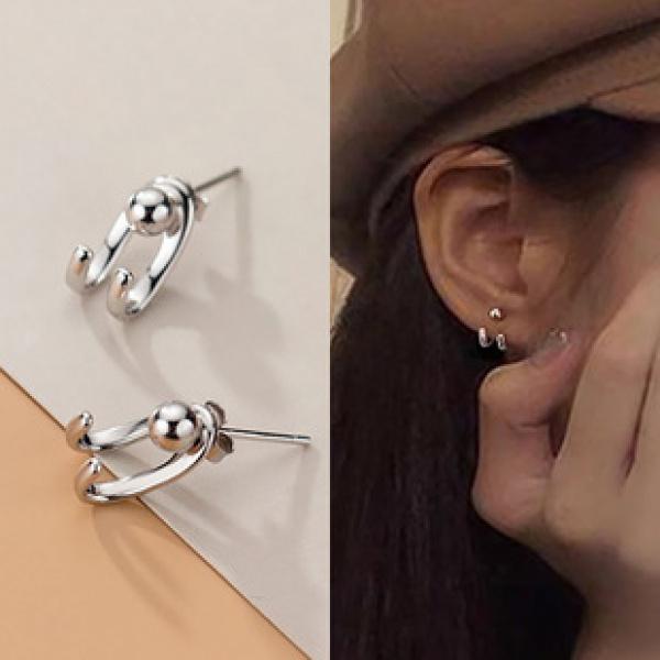 Product Introduction of Sterling Silver Needle Double Layer Big Hoop Earrings Female Online Influencer Retro Hong Kong Style Fashion Temperamental Fashionmonger Simple Personality Ear Ring 33