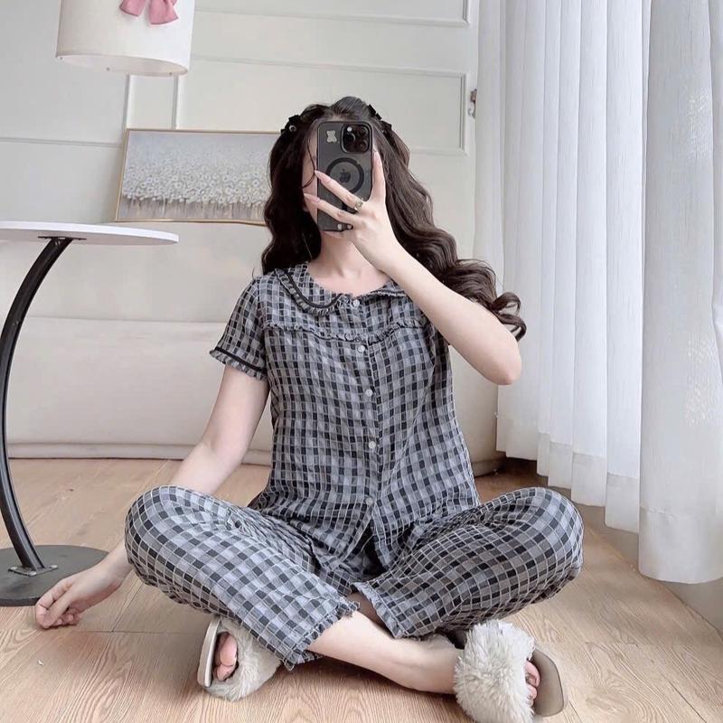 (38kg-68kg) Đồ bộ kẻ sọc quần dài cho Nữ, cổ sen phối ren vải kẻ lông mềm hàng thiết kế phối bèo bigsize Women Top Áo Quần Ngủ 1