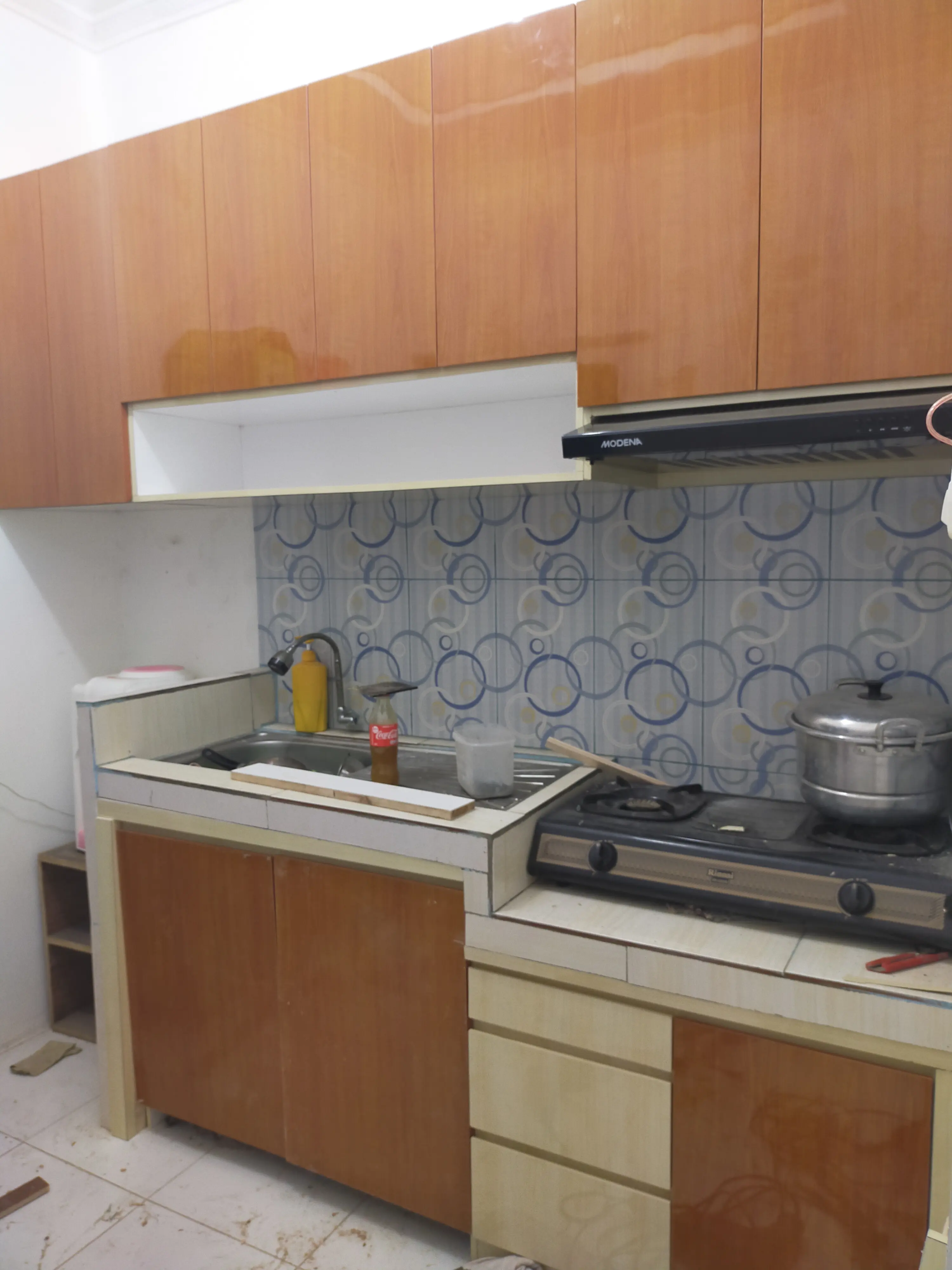 kitchen set minimalis custom lemari bawah tangga lemari baju lemari pakaian Pintu Furniture Laci