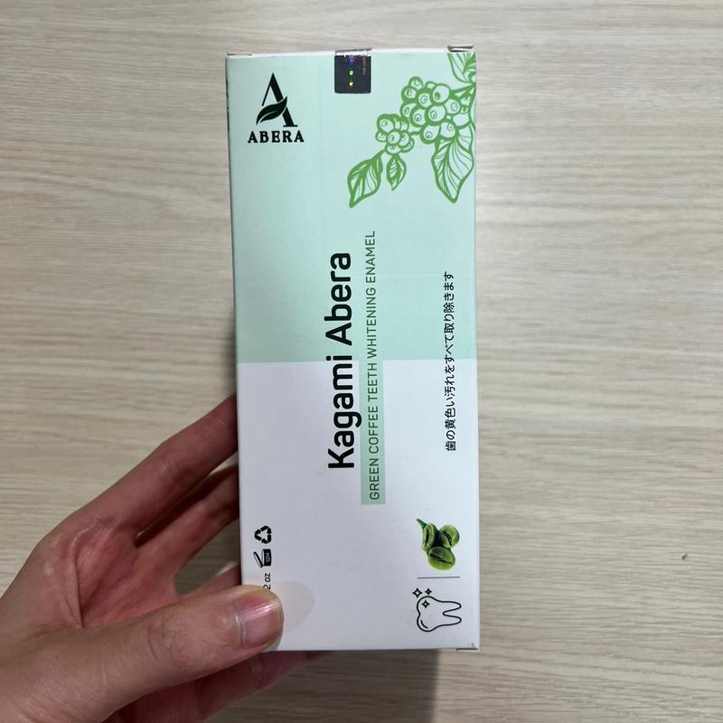 Men Trắng Răng Kagami Abera Chính Hãng