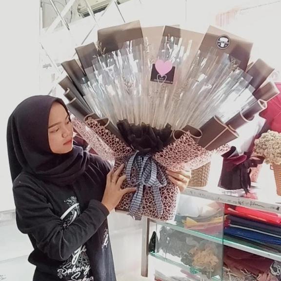 Buket Uang Kosong Tinggal Isi Praktis Hemat | Kerangka Bucket Kosongan Siap Isi | Untuk pecahan 2rb 5rb 10rb 20rb 50rb 75rb 100rb acara Wisuda Pelulusan Graduation Gift MONEY BOUQUET Hadiah