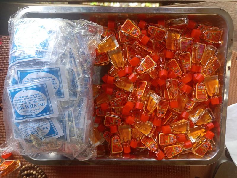 Product Introduction of [Hot]Combo 100 chai tặng 100 gói viêm mũi Hỗ trợ cảm cúm, ho, đau họng, say tàu xe, chóng mặt, đau đầu, đau nhức xương khớp, tê bại sụi 7