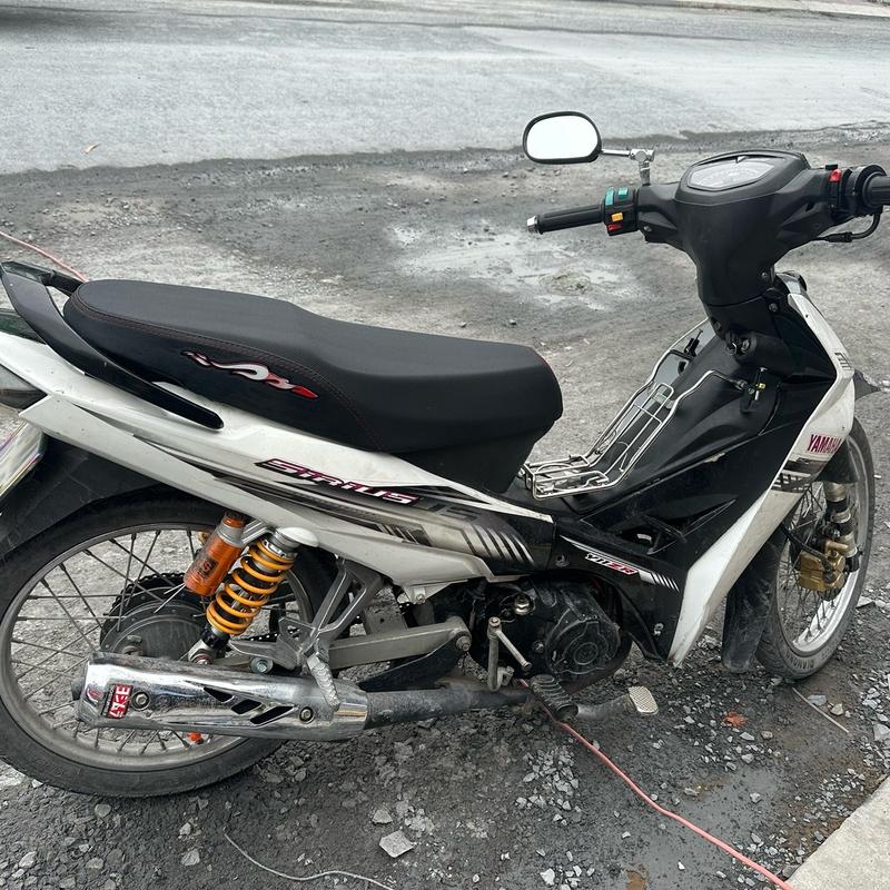 yên sirius xc mút vàng 2 tầng