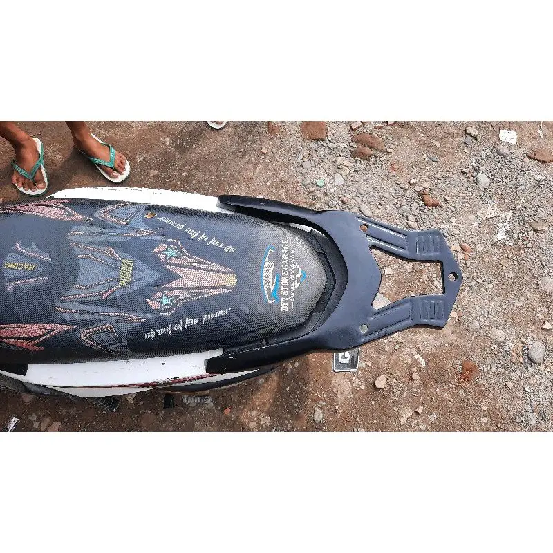 Bracket Top Box Honda Beat all Series Beat Fi, Beat Street, Beat Pop, Beat Deluxe, Beat Esp universal Box Givi Shad Kappa Pannier Kmi, Breket Box Honda Beat 5