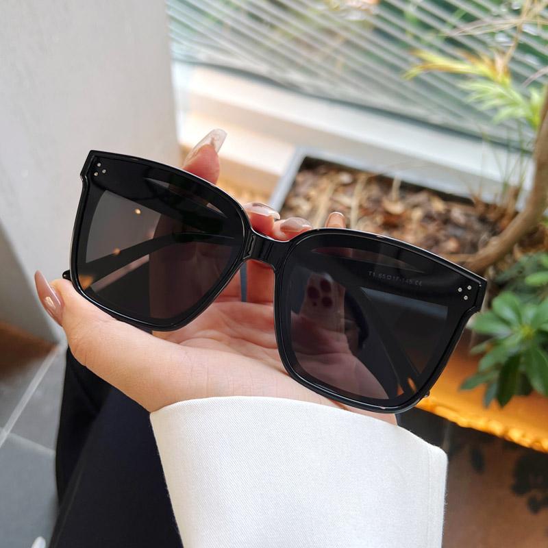 Product Introduction of B2 Mắt Kính Râm Nam Tròng Kính Mắt Women Chống Nắng Gọng Kính Mát Thời Trang Hàn Quốc 1