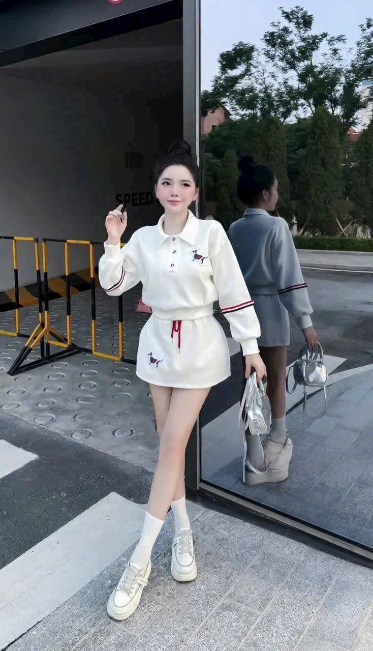 Product Introduction of Váy nữ sét croptop tay dài mix chân váy chữ A tone màu Đen và màu Be - 2000Closet - Lịch, Women 13