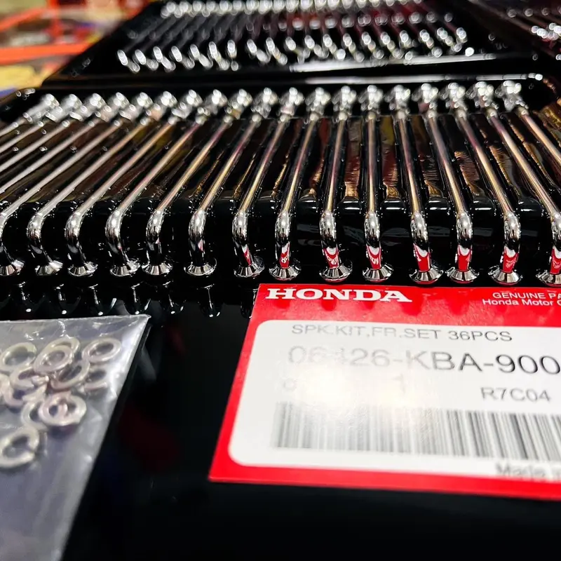 Căm Nova Thái gắn niền bản 14 xe tay ga 0