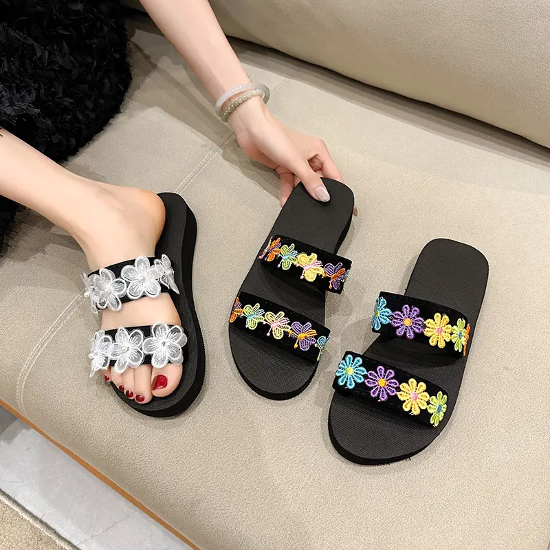 The new fashionable flowers are worn with beach slippers on top