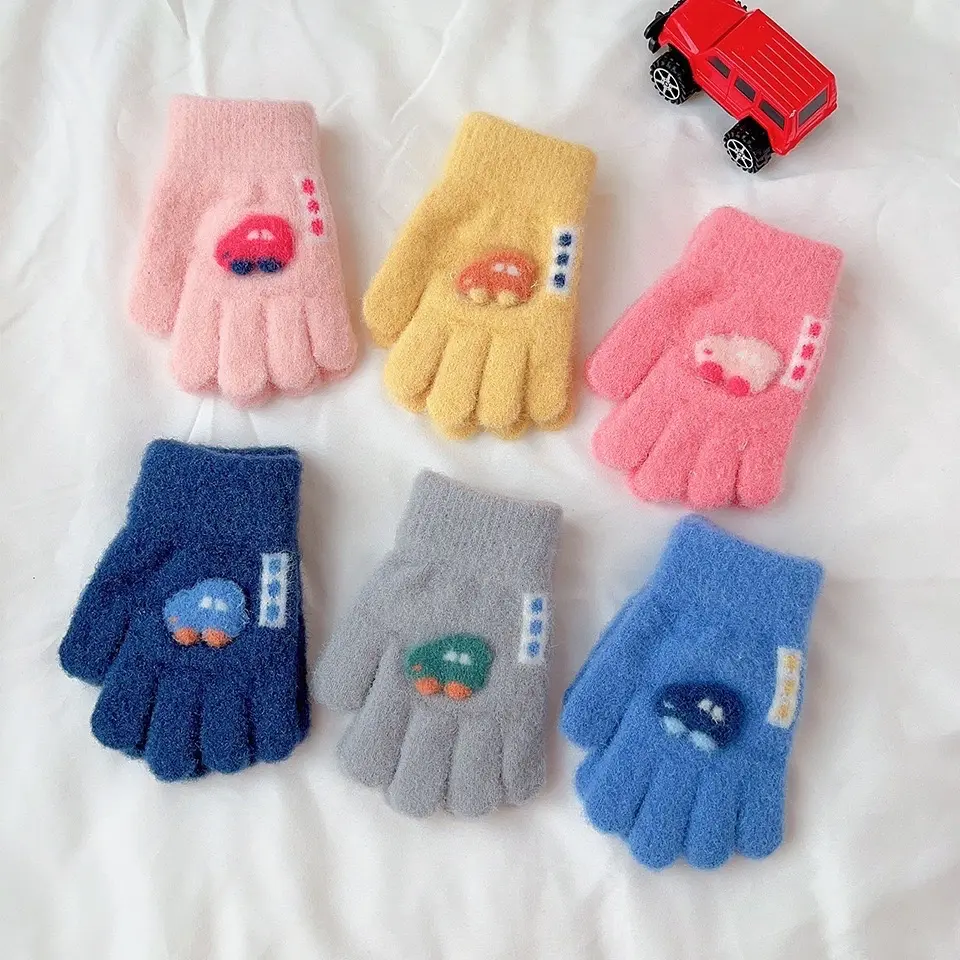 sarung tangan anak musim dingin motif mobil premium