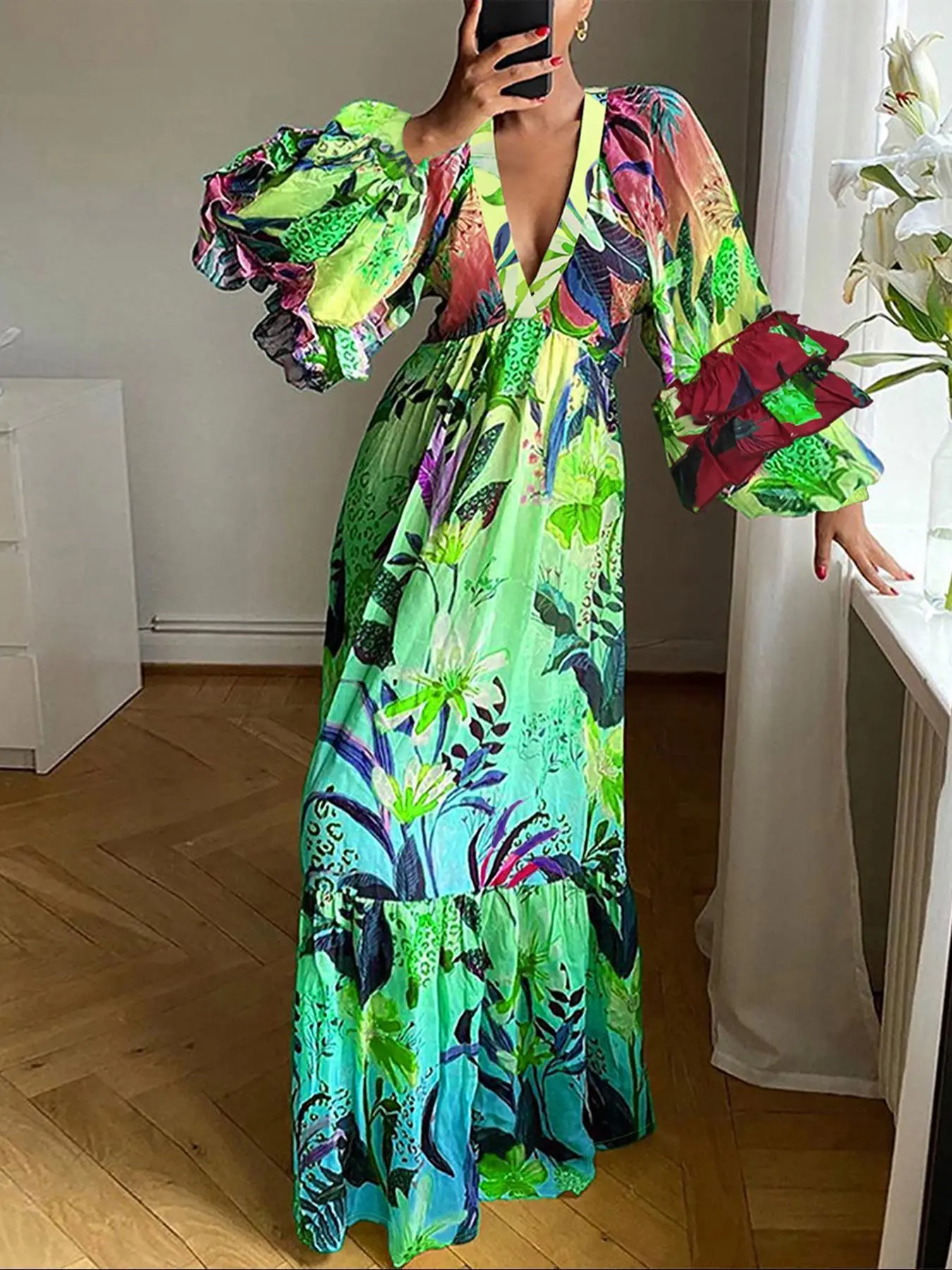 Women's Floral Print V Neck Bell Sleeve Dress, Elegant Casual Lotus Edge Long Dress for Beach Holiday Vacation, Ladies Clothes for All Seasons