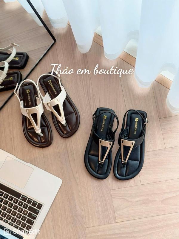 Dép Sandal Gót Vuông Đế Bệt 1-2p KHUY TAM GIÁC Hottrend (QHM230)