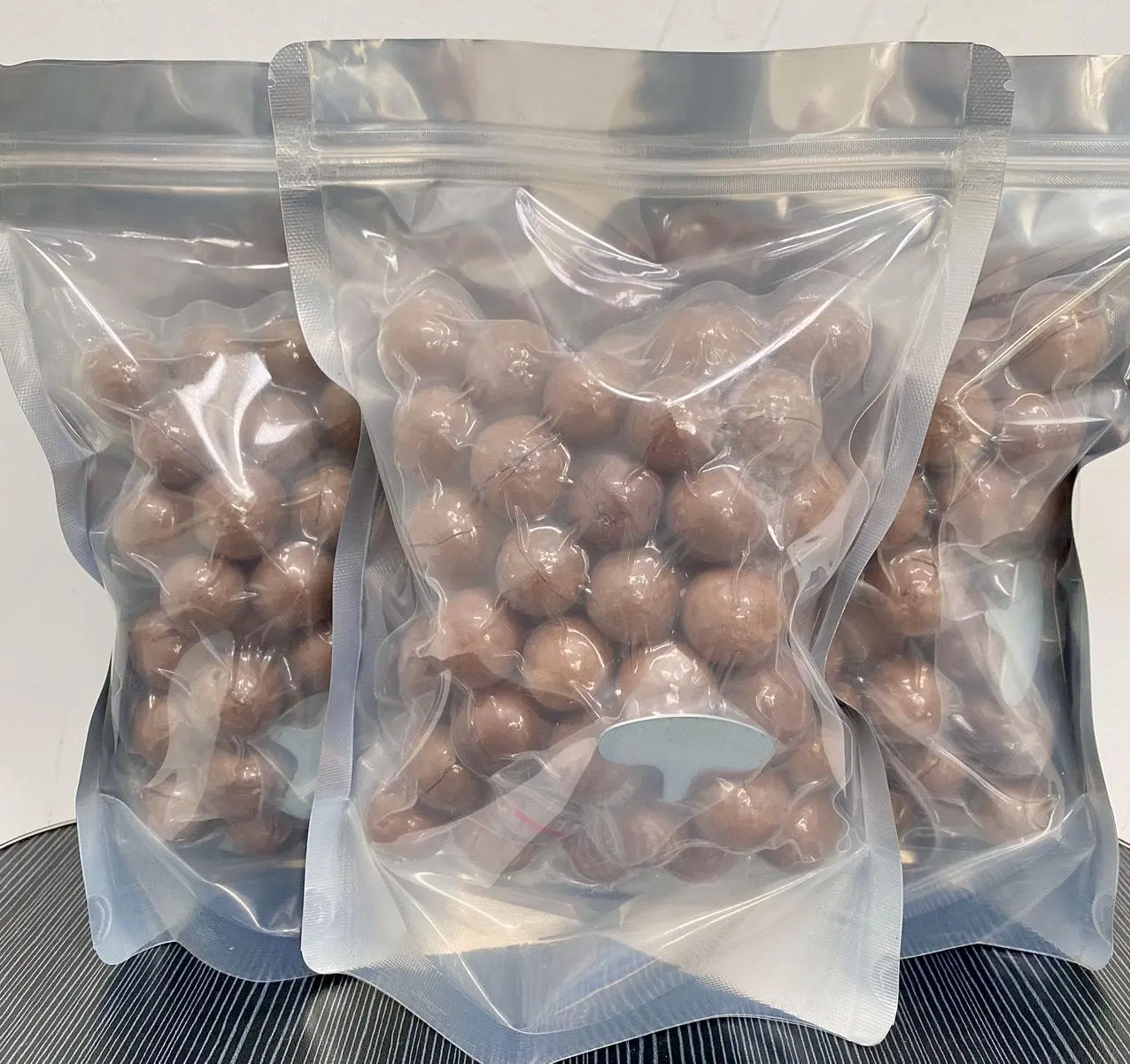 1.5 kg Hạt Macca Đăk Lăk size Trung Túi Zip (Size 23-27mm) Food Snack Ăn Vặt Thức Ăn