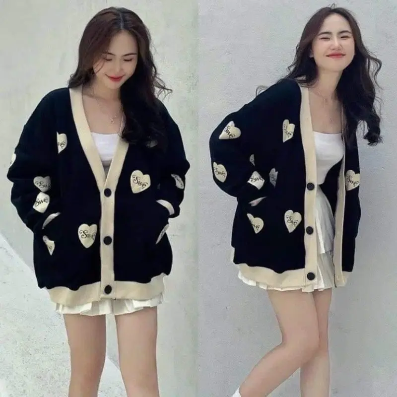 SWE LOVE CARDI OVERSIZE WANITA OUTFIT SWEATER SWITER KEREN KOREAN