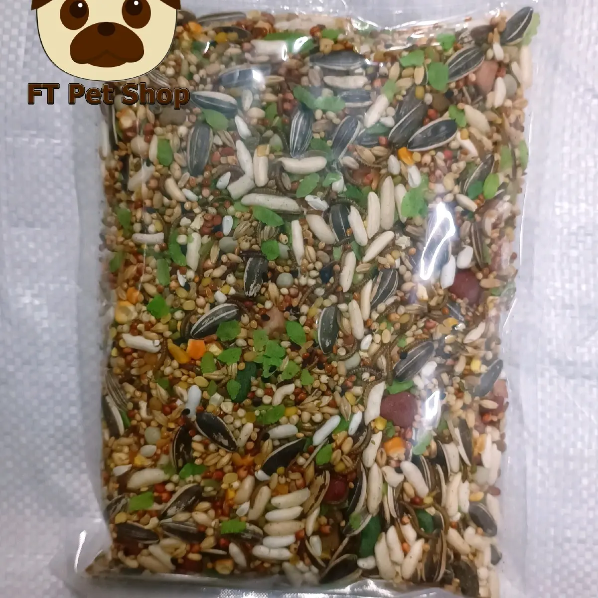 Thức Ăn Cho Hamster Dinh Dưỡng Có Sâu Khô vỗ béo hamster, cho hamster bầu, nuôi con, hamster con tập ăn. Gói 500g