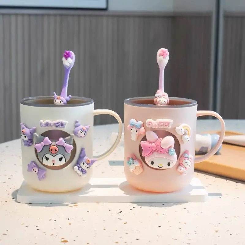 Cốc Súc Miệng Sanrio Clow M, Cốc Hoạt Hình Dễ Thương, Thích Hợp Cho Trẻ Em, Ưa Nhìn, Cốc Rửa, Cốc Gia Dụng Cho Bé Gái, Lý Tưởng Để Sử Dụng Hàng Ngày, Được Bán Với Giá 1,050 Lần Mua Lại