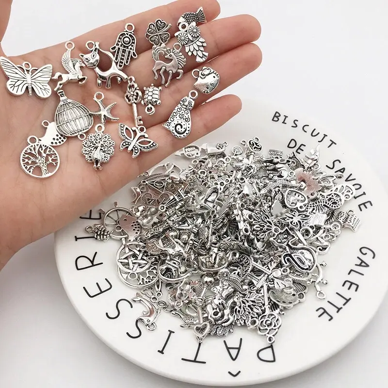 Charm kim loại bạc Tây Tạng nhiều kích thước và hình dạng dùng làm trang sức vòng cổ, vòng tay, lắc