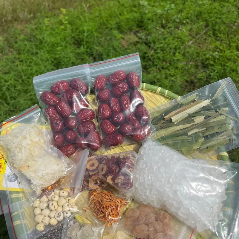 (1 Sét 500gr) Chè dưỡng nhan 14 vị, nấu được 20-25 chén tea nước trà-cô út chè dưỡng nhan, tặng 1 túi tuyết Yến, 1 túi đông trùng Chua Sen 4