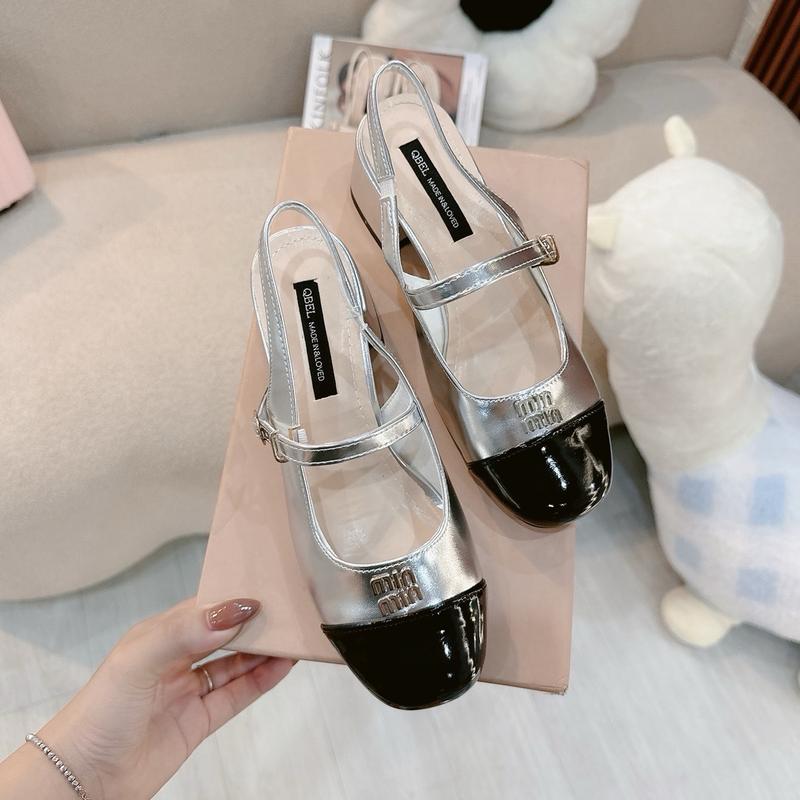  { H72 } - Giày cao gót 5p đế vuông   CHUẨN SIZE   3 màu đen kem bạc 