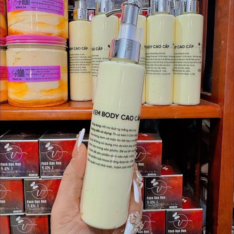 Chai body 200g  Thương hiệu Hải Vân Cấp nước