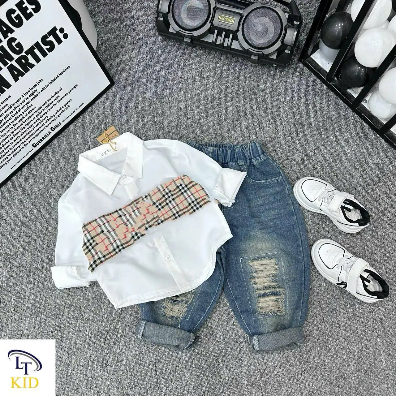 [TẶNG KÈM ĐỒNG HỒ] SET ÁO SƠ MI TRẮNG PHỐI QUẦN JEAN RÁCH SÀNH ĐIỆU CHO BÉ 9-32Kg