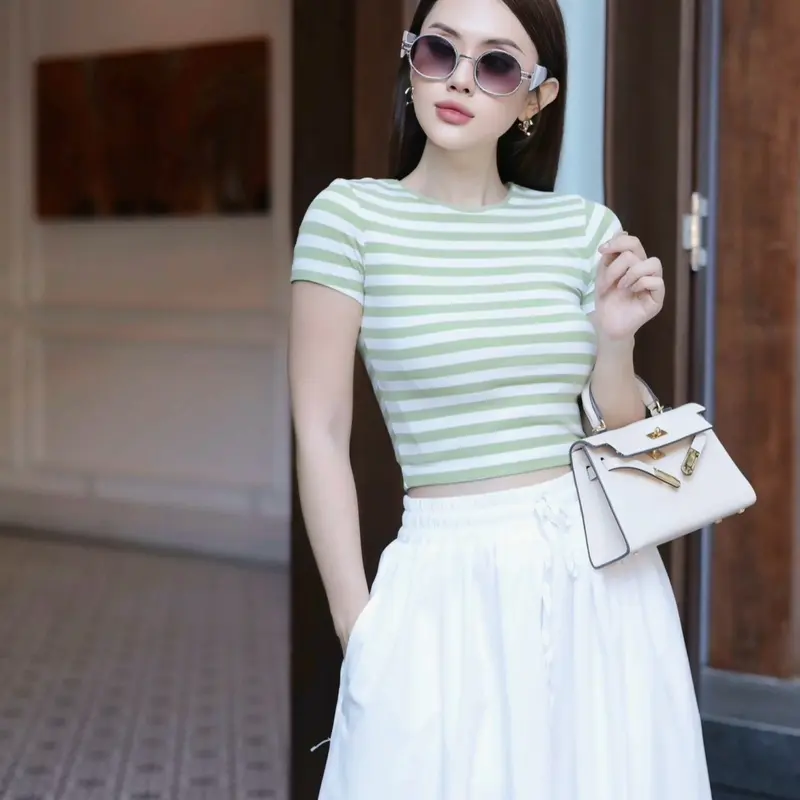 Áo thun sọc Khanhanclothing cho nữ cổ tròn 8
