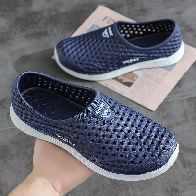 Hole shoes men's shoes men's cool hole shoes for men to wear out in the summer for wading beach mesh sandals men