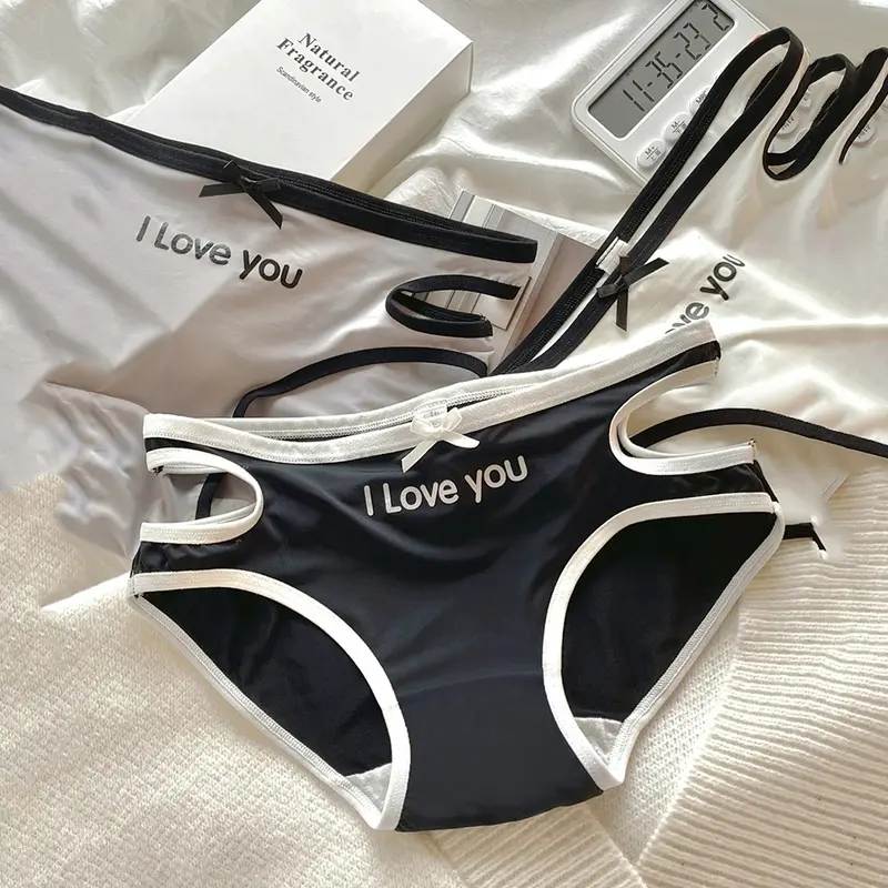 Quần Lót Nữ Đúc Su Cạp Vừa Thoáng Mát, Đính Nơ Họa Tiết Chứ Độc Đáo HL BOUTIQUE L609 Cotton Women Cạp Cao Voi 4