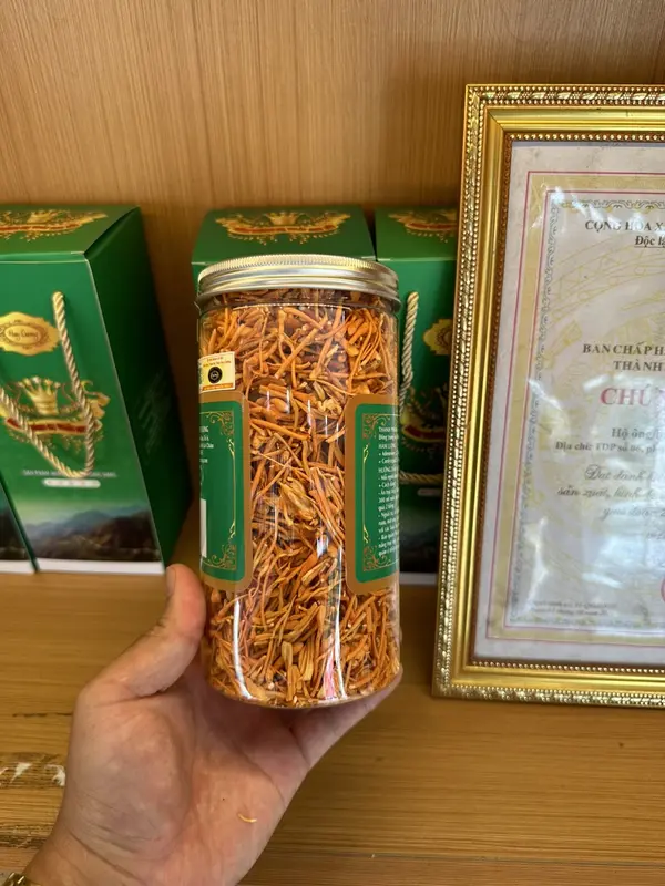 .Combo 2 hộp Đông trùng hạ thảo Huy Cương loại gãy 50g 4