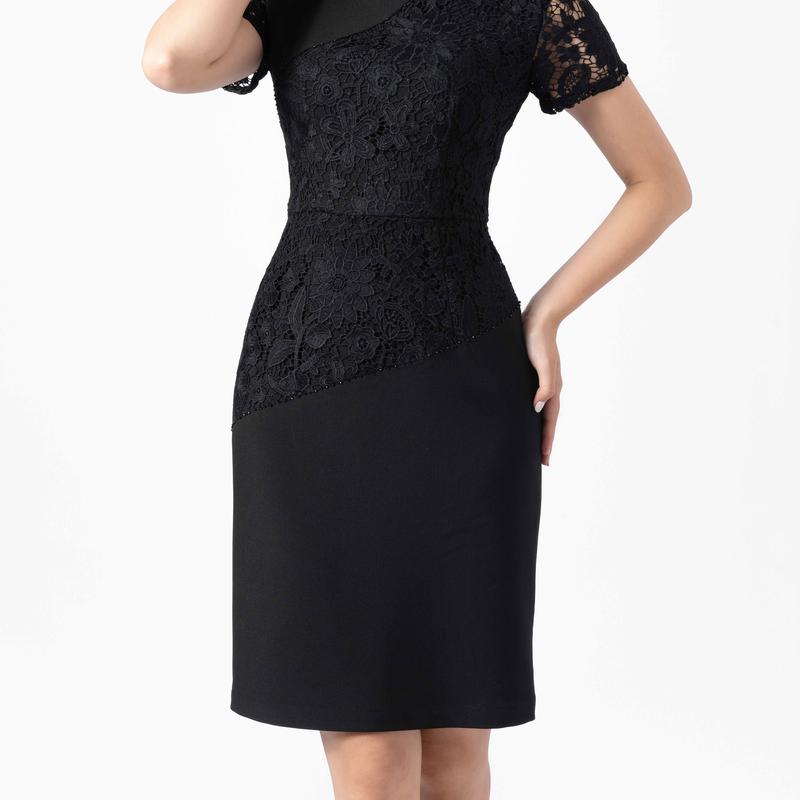 FIONA Đầm ren hoa nổi đính sợi hạt F450703 Nữ Women Dress Đen 3