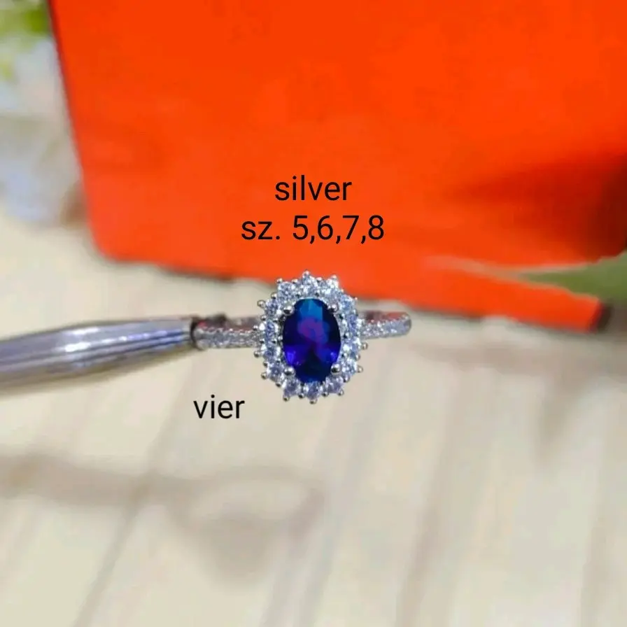 cincin wanita blue sapphire titanium, awet Silver