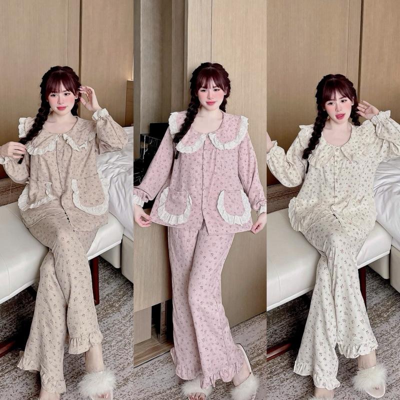 Bộ đồ Ngủ cổ sen hoạ tiết hoa nhí DD52 Sammy cho Nữ - Chất liệu Vân mấy xinh xắn - Quần Ngủ, Women