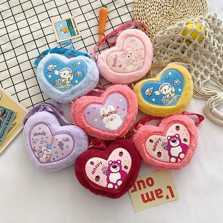 Túi Đeo Chéo Trái Tim Hình Gấu Dâu, gấu Sanrio Kuromi, Cinnamoroll,...phong cách hoạt hình đáng yêu cho bé, Balo gấu bông dành cho bé