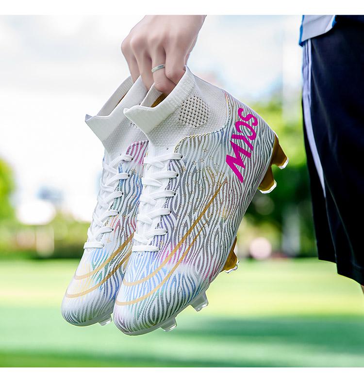 Product Introduction of Fustal！35-45 Ready Unisex Plus Size Training Football Shoes Fashion All-terrain Football Shoes Wide Last Soccer Shoes 17