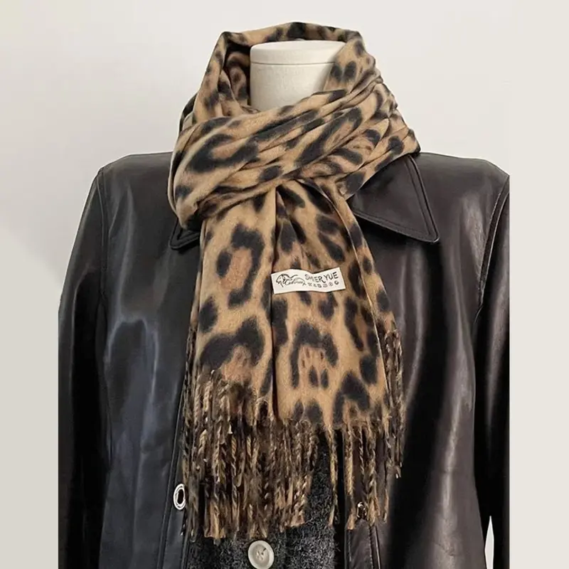 Khăn Choàng Tua Rua Da Báo, Phong Cách Hàn Quốc, Cashmere Giả, Dày Dặn, Pashmina Pashmina, Chống Gió, Khăn Quàng cổ Quàng Cổ Nữ, Quấn, Thích Hợp Cho Phụ Nữ Và Nam Giới 3