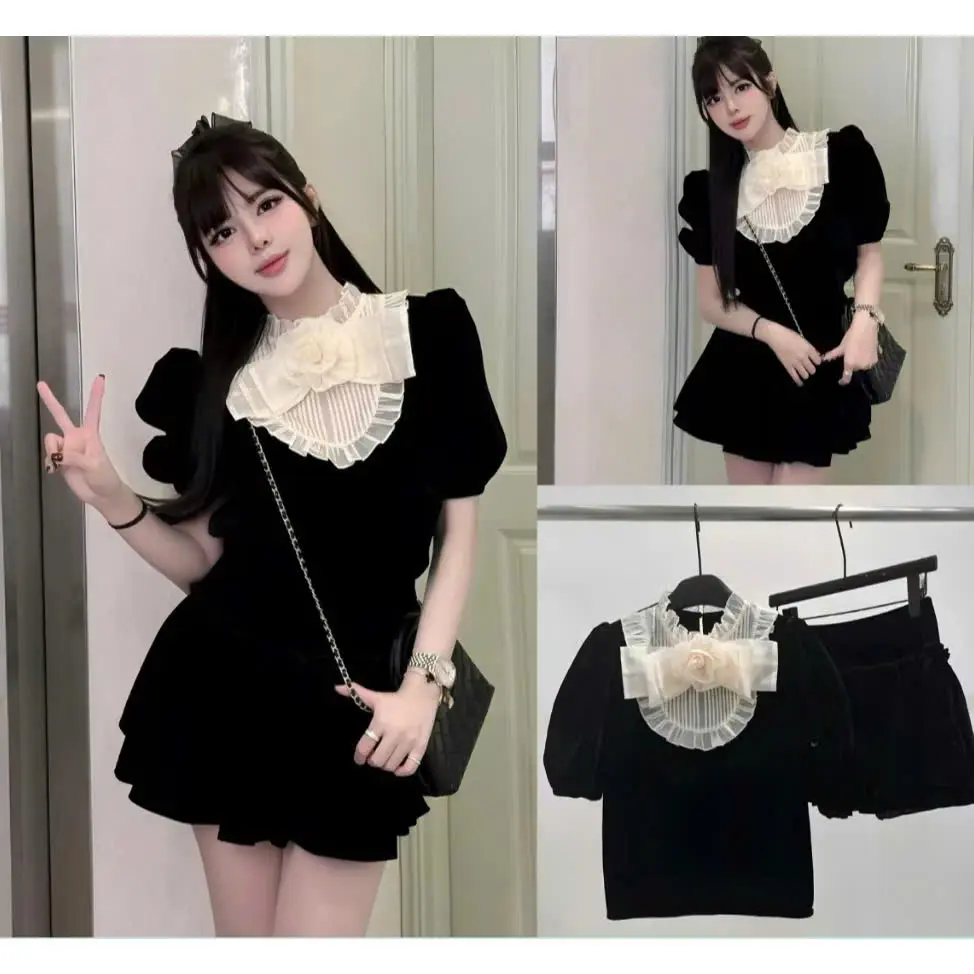 Set Váy Nhung Tiểu Thư Croptop Tay Bồng Cổ Bèo Phối Voan Nơ Hoa Mix Chân Váy Dáng Xòe Xinh Xắn Women - ChickyStore