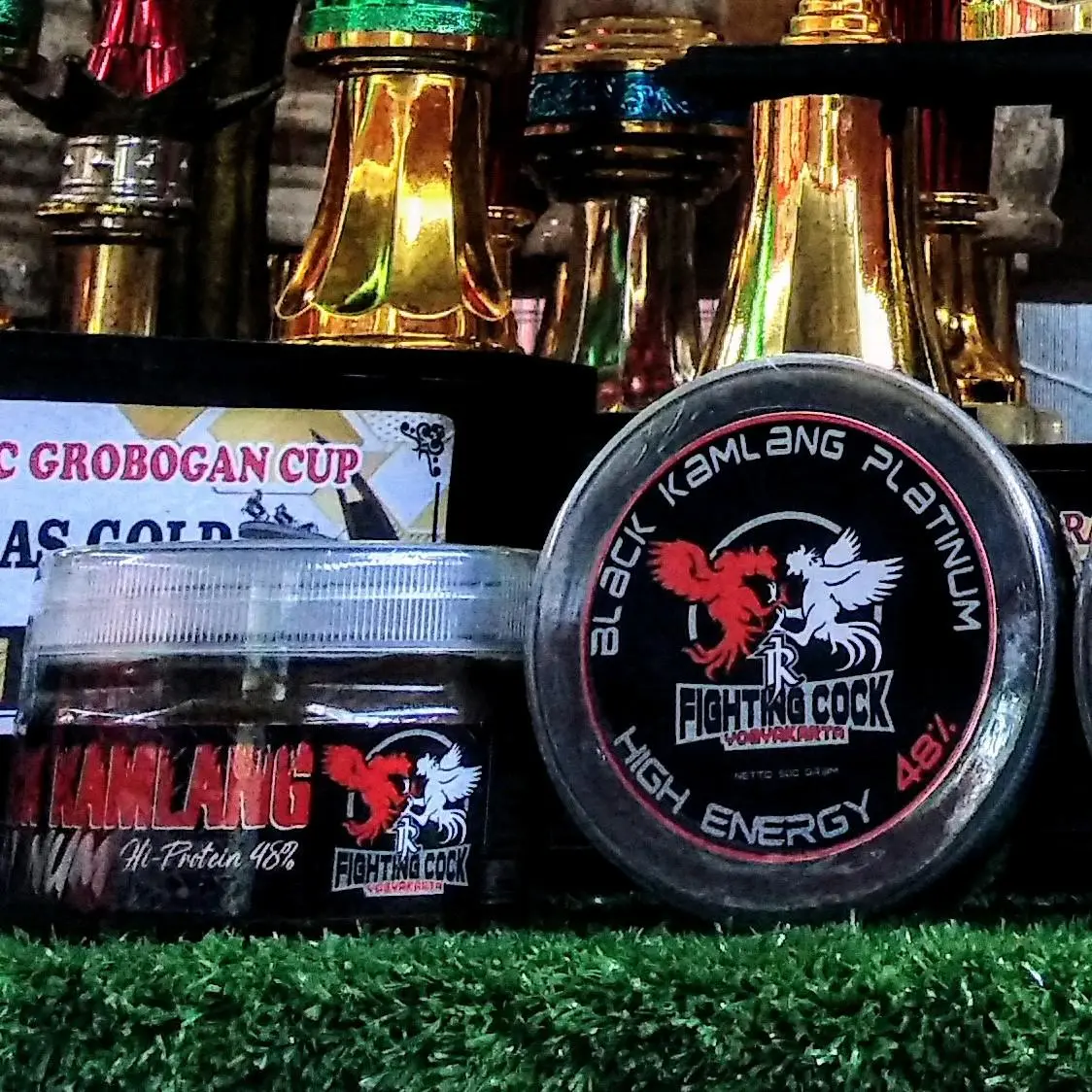 Kamlang Black Platinum Khusus Ayam Muda, Mabung, dan Breeding