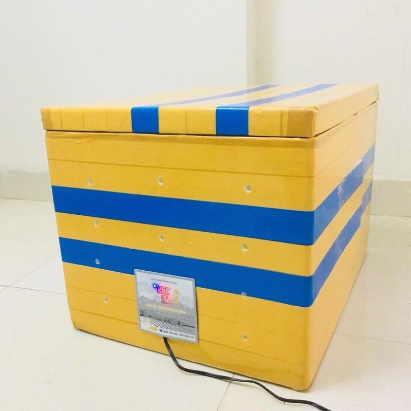 Máy ấp trứng Ánh Dương đảo tự động 108 trứng đầy đủ thùng xốp