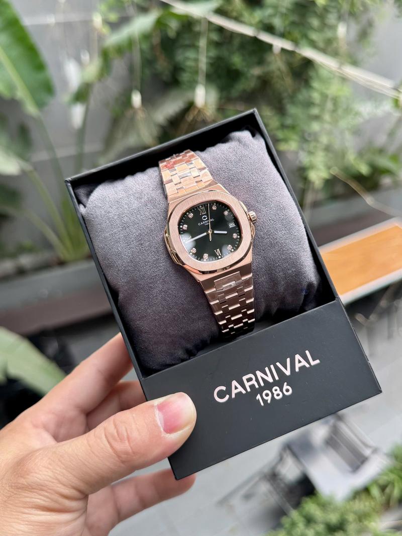 Product Introduction of Đồng Hồ Nữ CARNIVAL 8160L Size 34mm Form Nautilus - Kính Sapphire | Hàng Chính Hãng 8