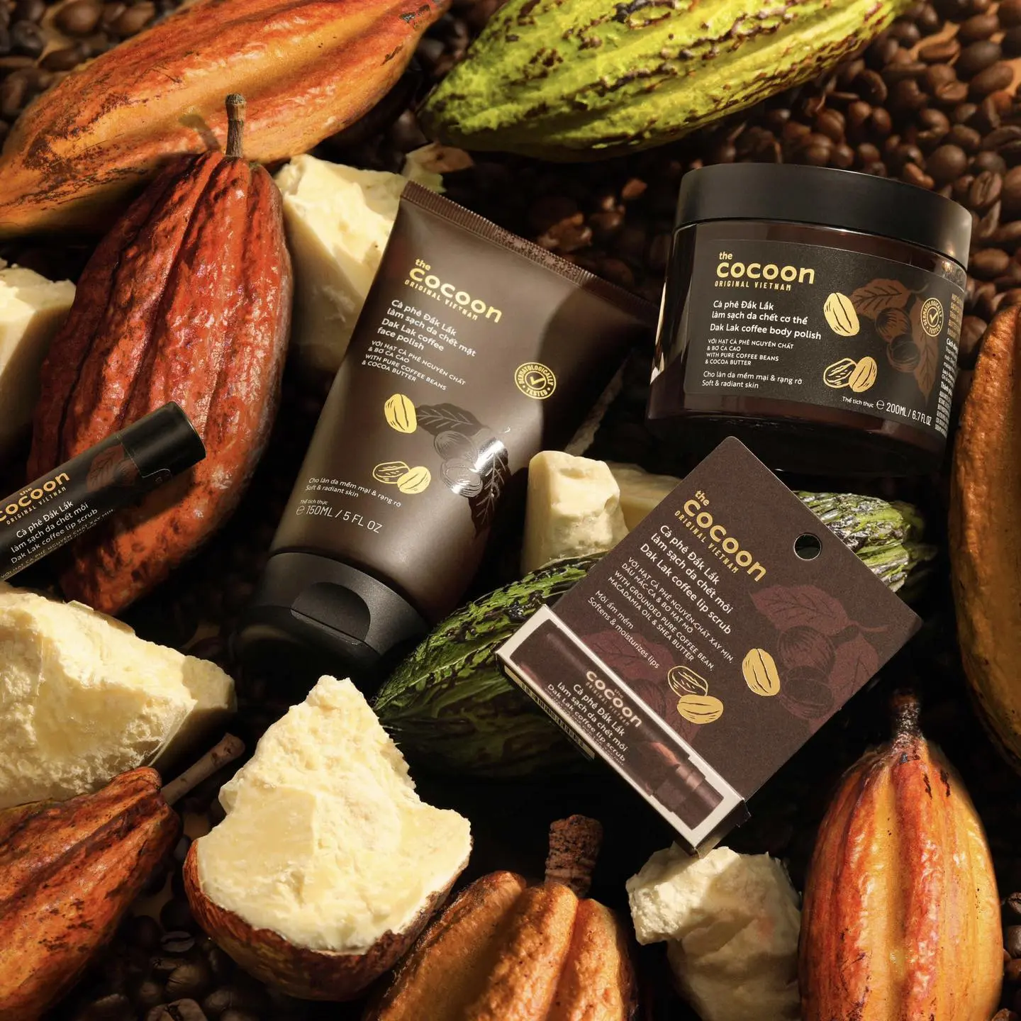 Tẩy da chết mặt cà phê Đắk Lắk Cocoon cho làn da mềm mại & rạng rỡ 150ml | BigBuy360 - bigbuy360.vn