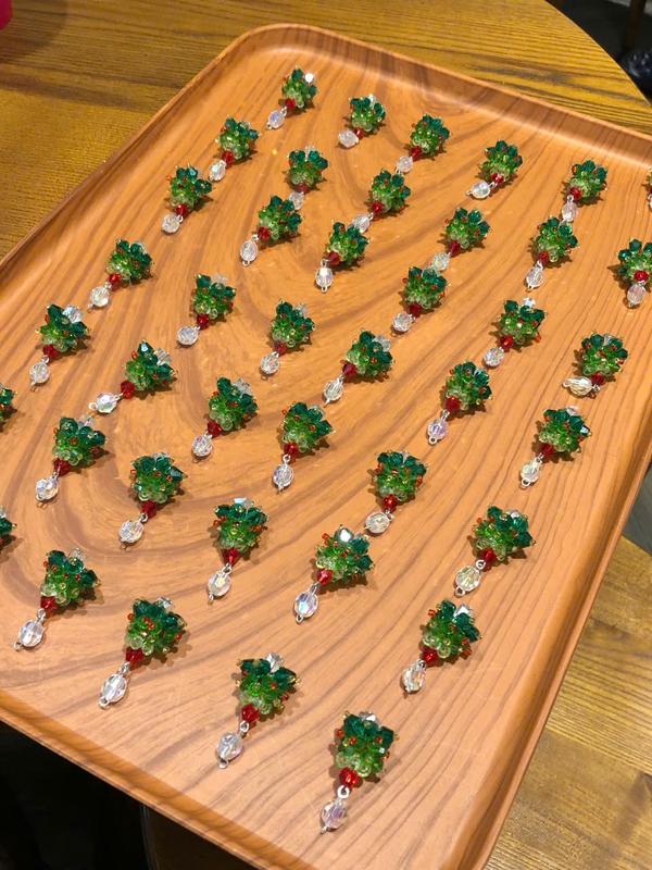 【CHRISTMAS GIFT】CHRISTMAS mini tree bling bling móc khóa dây chuyền đính cườm thủ công 0